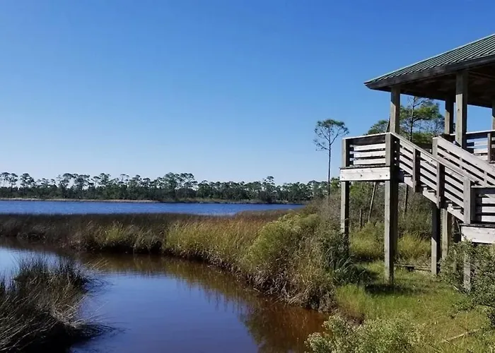 Getaway Pool & Pet-friendly Gulf Shores